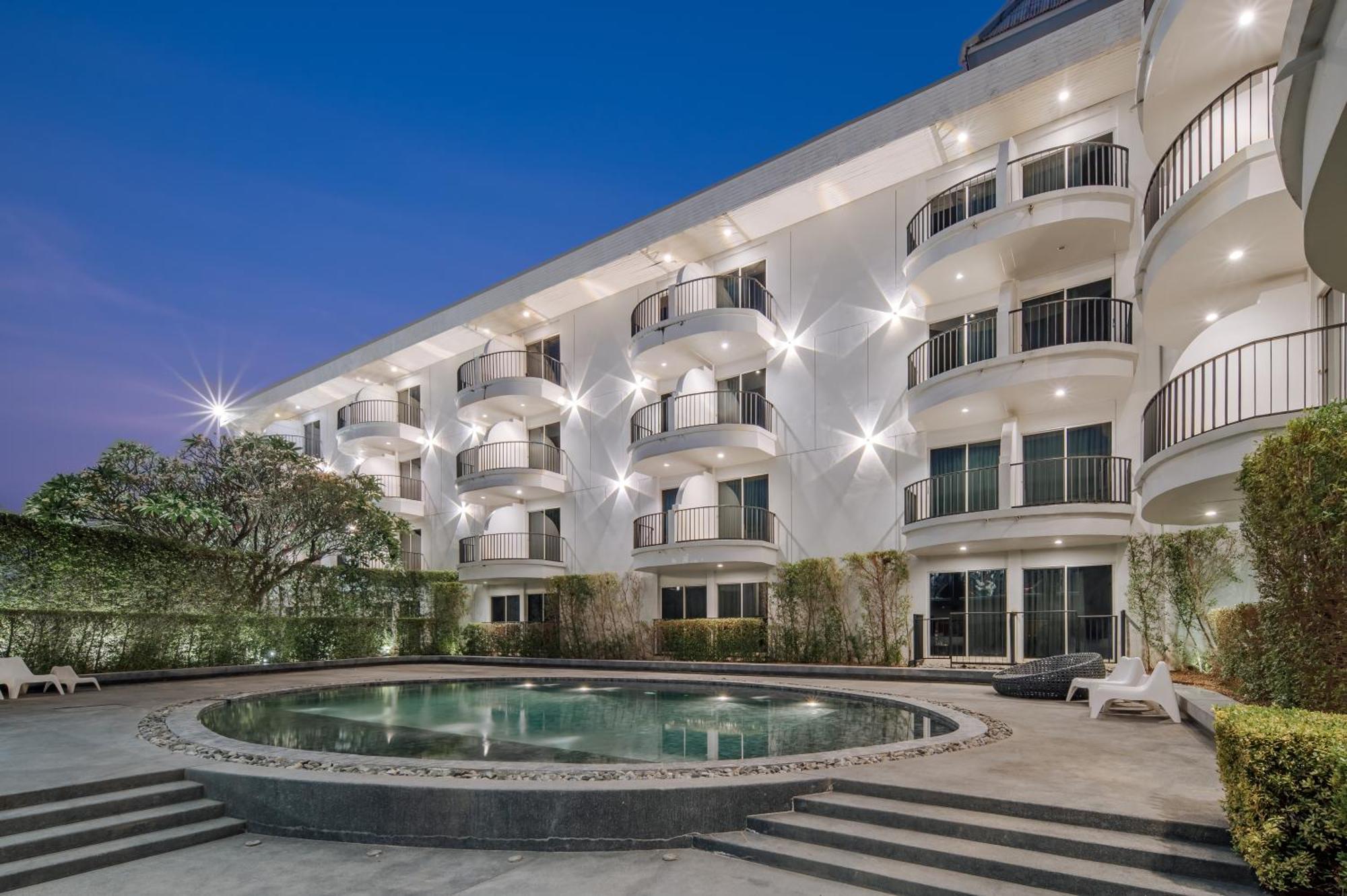 Mittapan Hotel Kanchanaburi Zewnętrze zdjęcie